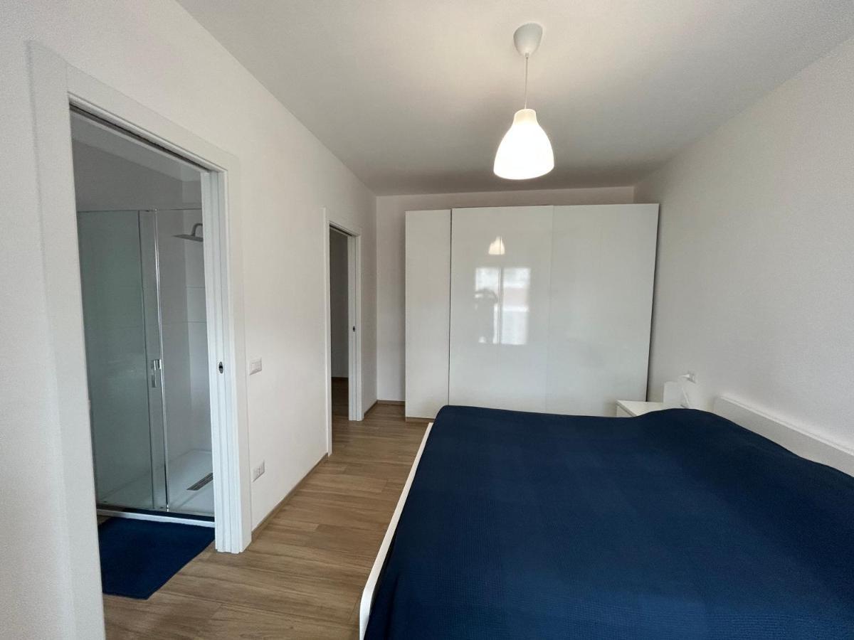 Central Modern Apartment Bari Exterior foto
